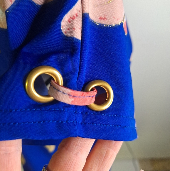 Jon & Anna Royal Blue Floral Top Size Small - Picture 6 of 8